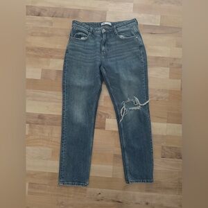 Zara Straight Leg Jeans Size 6